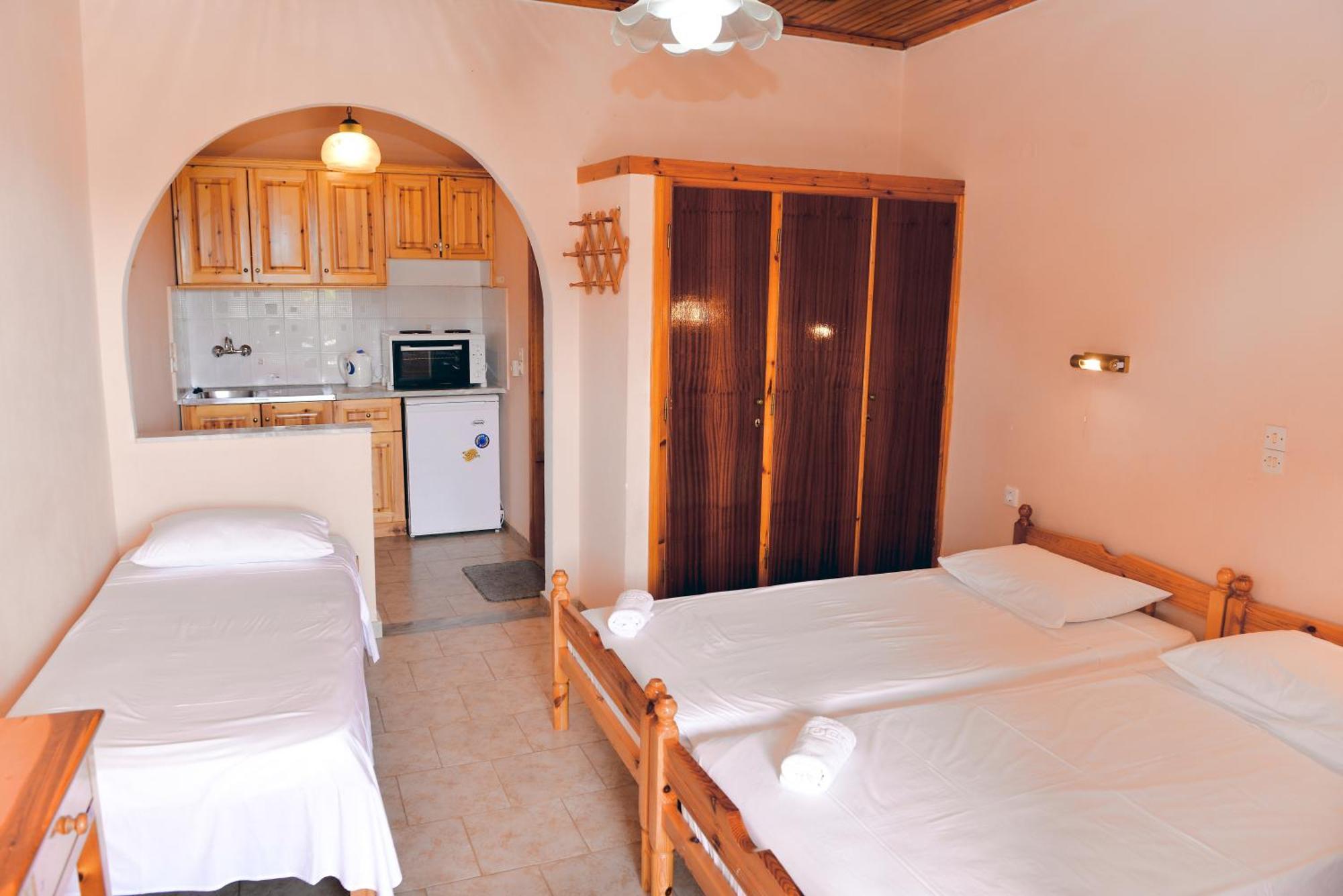 Paradise Aparthotel