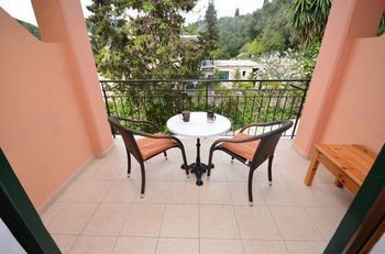 Paradise Aparthotel