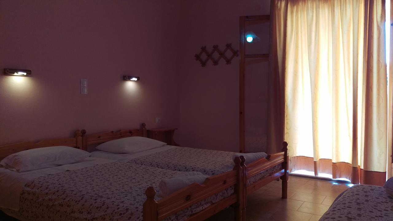 Paradise 2* Палеокастрица